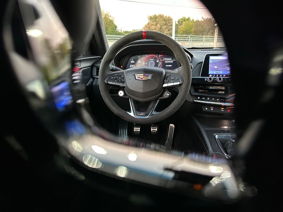 2025 Cadillac CT4-V