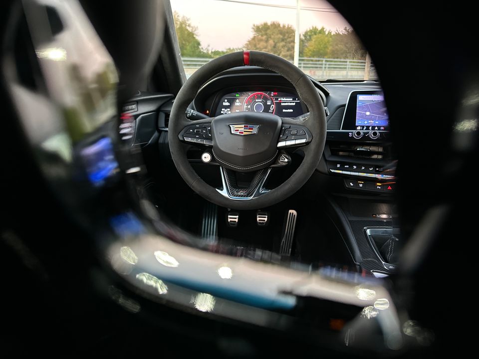 2025 Cadillac CT4-V
