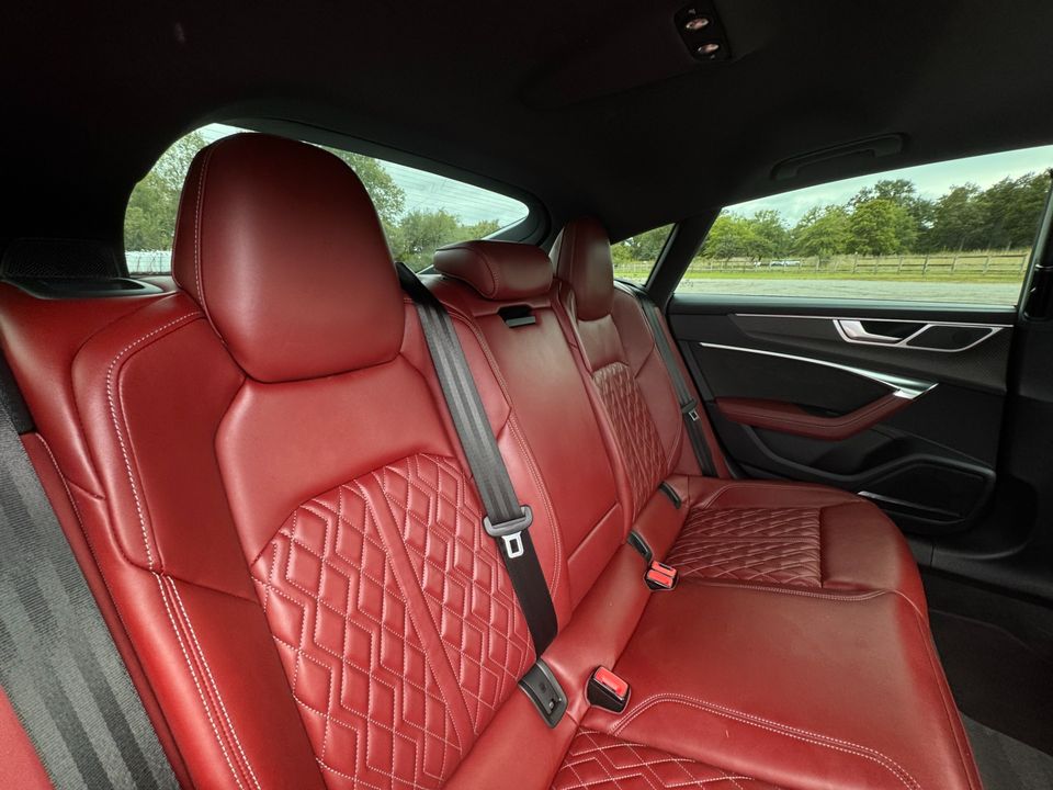 2023 Audi S7