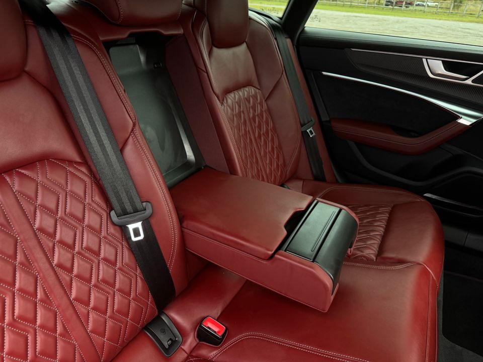 2023 Audi S7