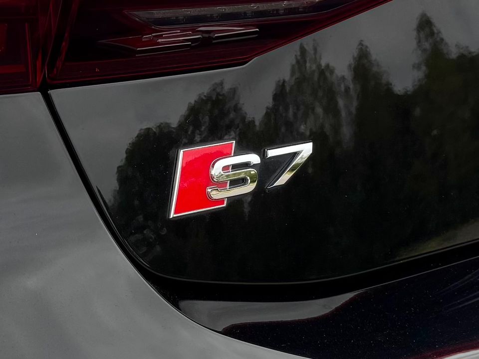 2023 Audi S7