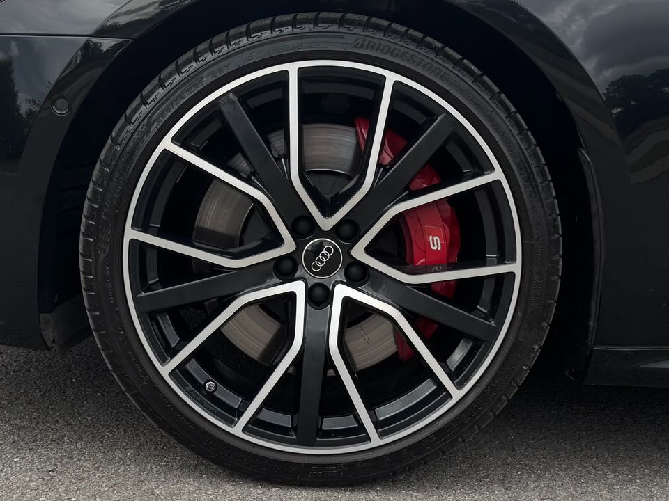 2023 Audi S7