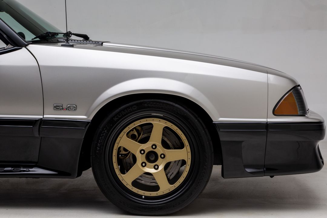 1990 Ford Mustang