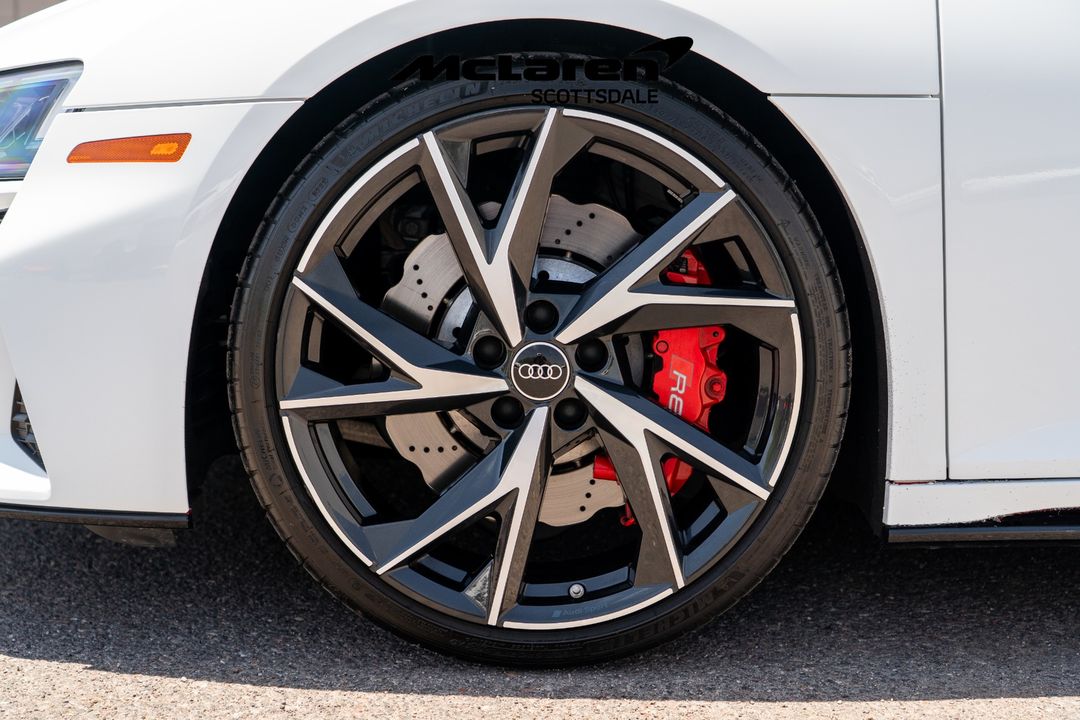 2022 AUDI R8 COUPE