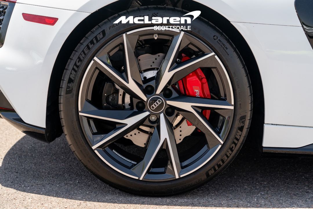 2022 AUDI R8 COUPE