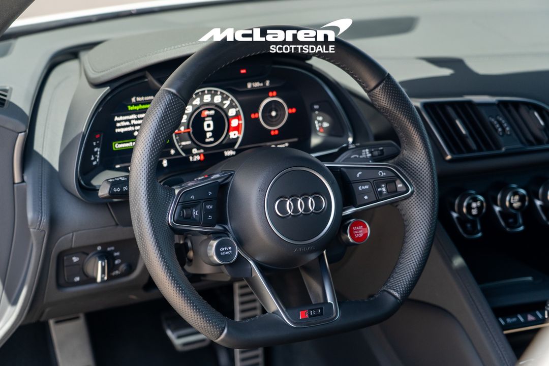 2022 AUDI R8 COUPE