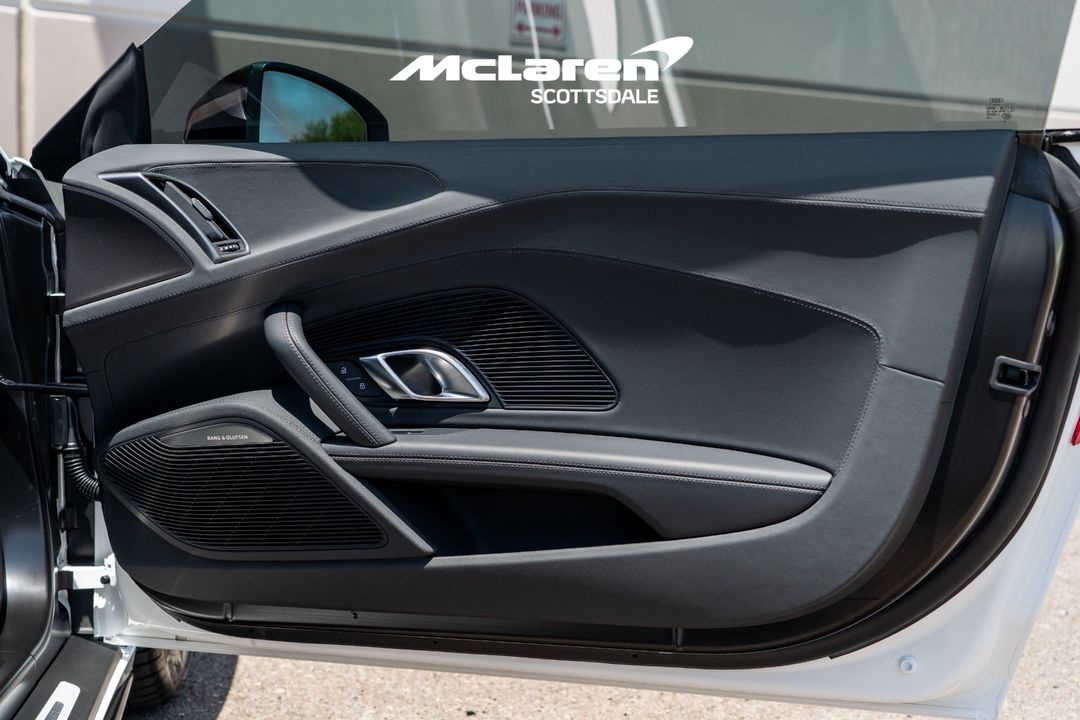 2022 AUDI R8 COUPE