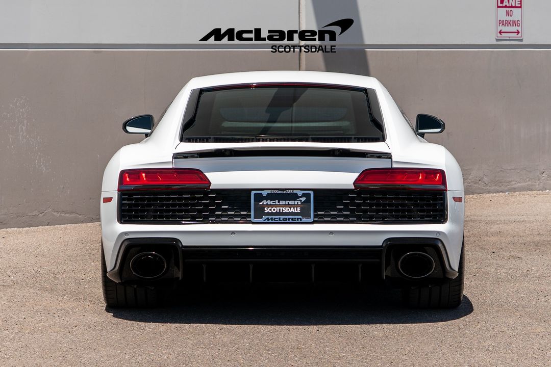 2022 AUDI R8 COUPE