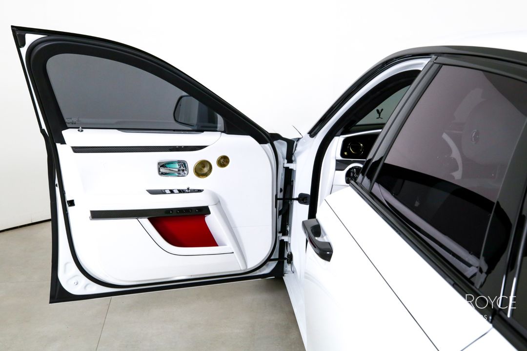 2024 Rolls-Royce Black Badge Ghost