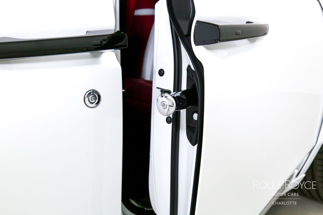 2024 Rolls-Royce Black Badge Ghost