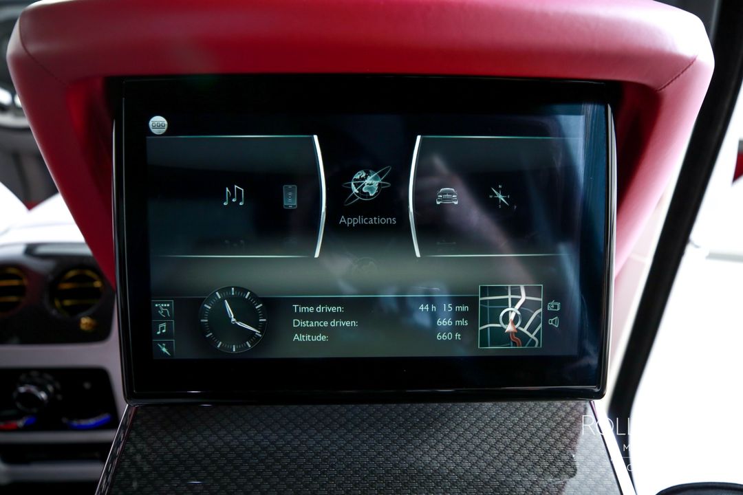 2024 Rolls-Royce Black Badge Ghost