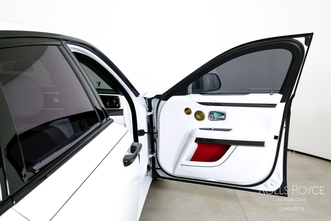 2024 Rolls-Royce Black Badge Ghost