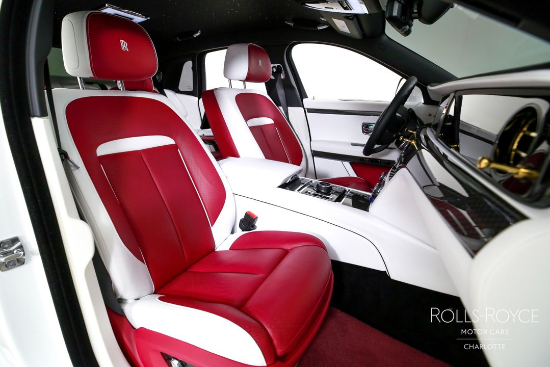 2024 Rolls-Royce Black Badge Ghost