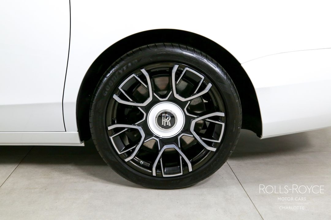 2024 Rolls-Royce Black Badge Ghost