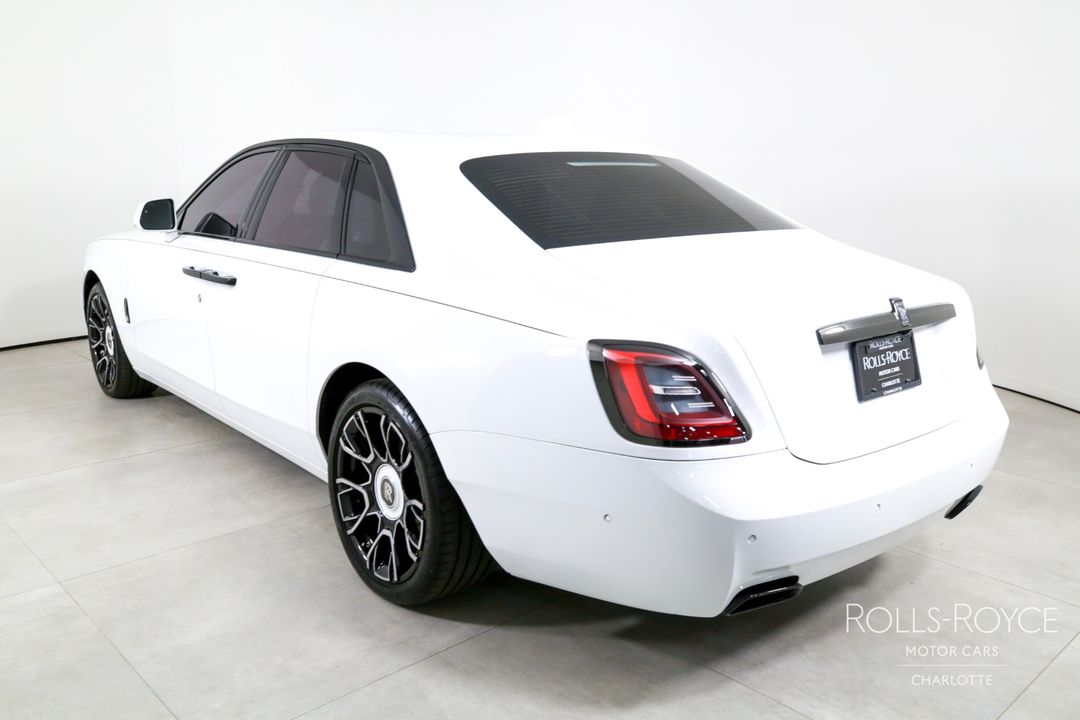 2024 Rolls-Royce Black Badge Ghost