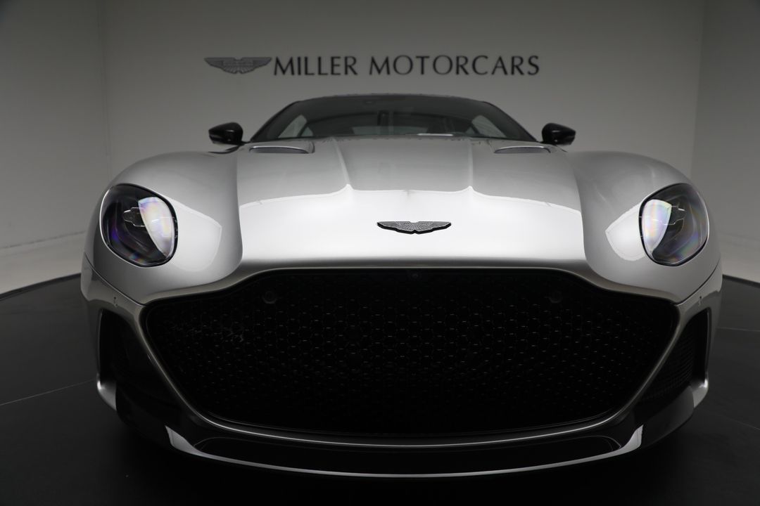 2023 Aston Martin DBS