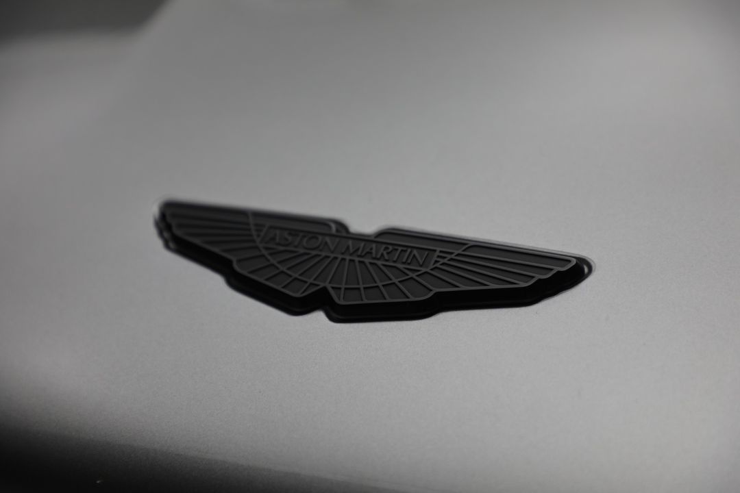 2023 Aston Martin DBS