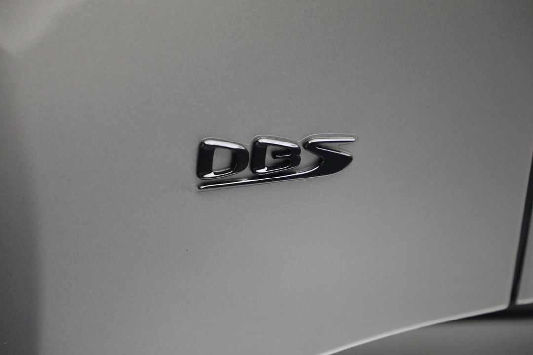 2023 Aston Martin DBS