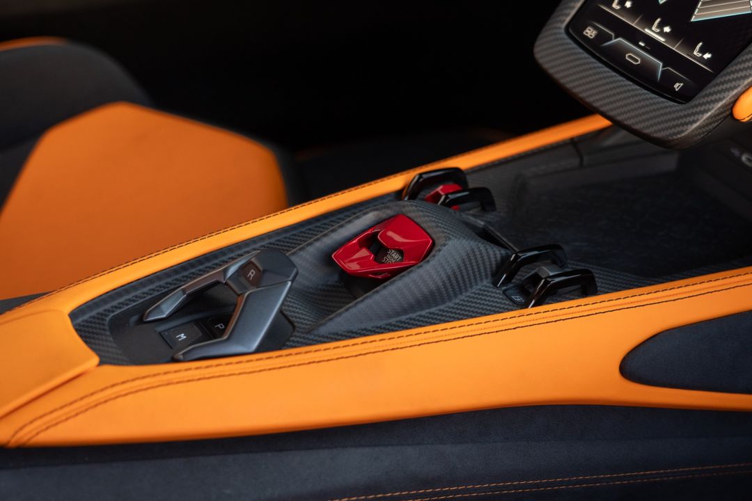 2024 Lamborghini Revuelto