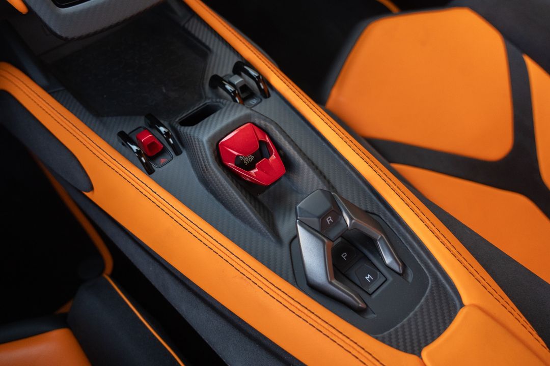 2024 Lamborghini Revuelto