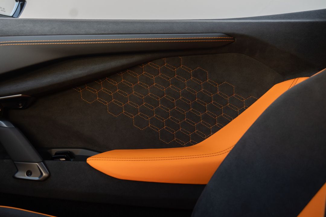 2024 Lamborghini Revuelto