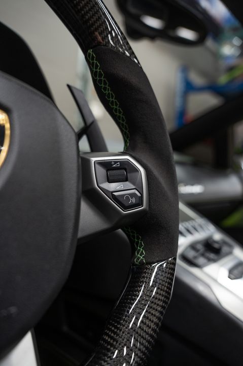 2014 Lamborghini Aventador