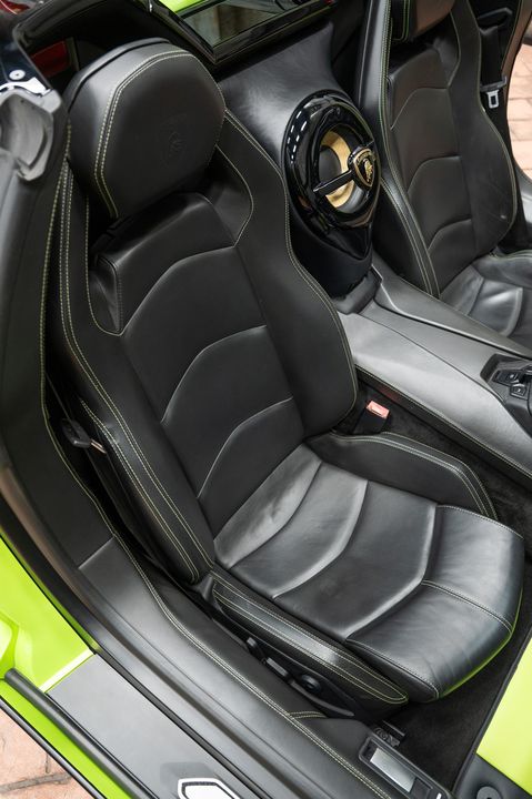 2014 Lamborghini Aventador