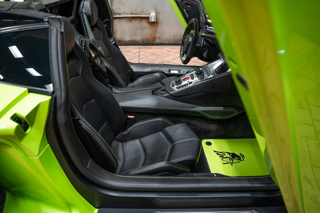 2014 Lamborghini Aventador