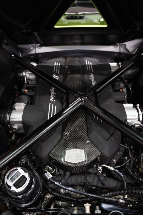2014 Lamborghini Aventador