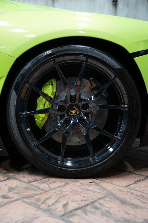 2014 Lamborghini Aventador