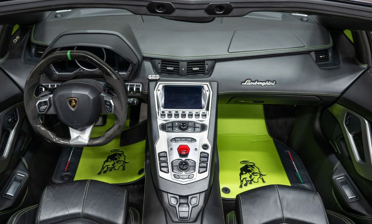 2014 Lamborghini Aventador