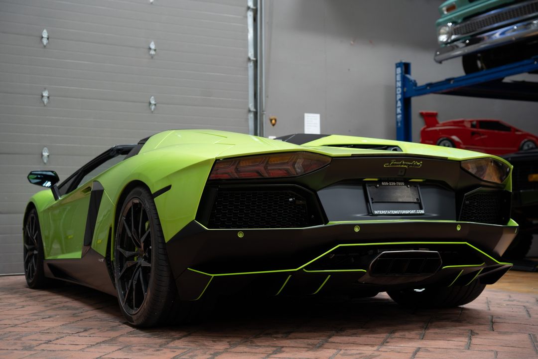2014 Lamborghini Aventador