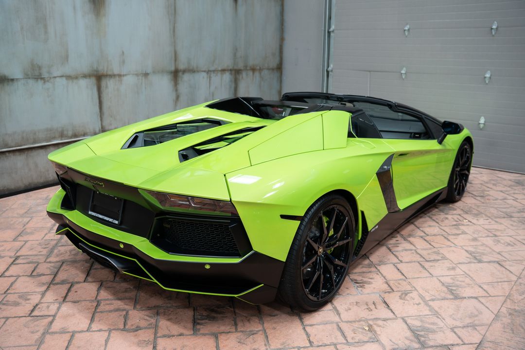 2014 Lamborghini Aventador