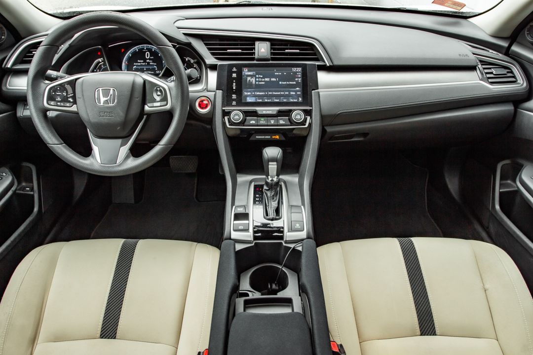 2018 HONDA CIVIC
