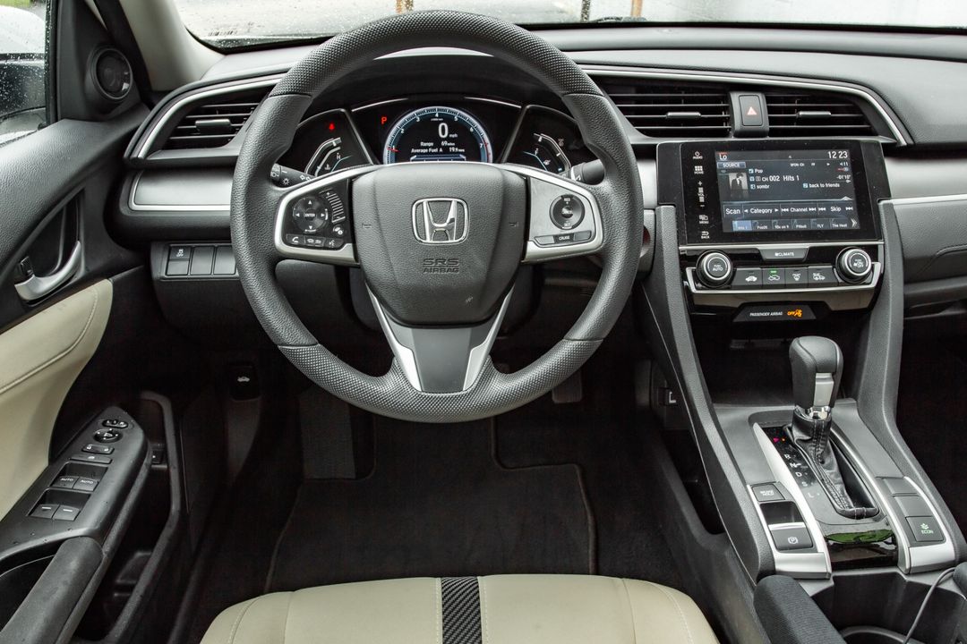 2018 HONDA CIVIC