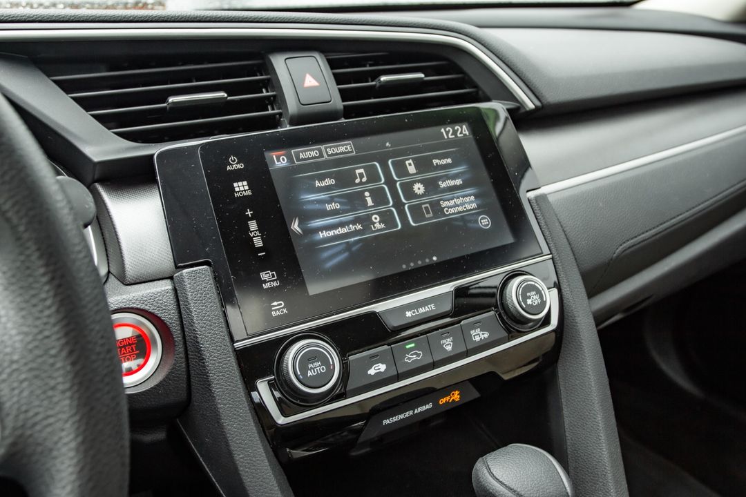 2018 HONDA CIVIC