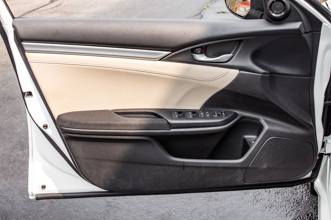 2018 HONDA CIVIC