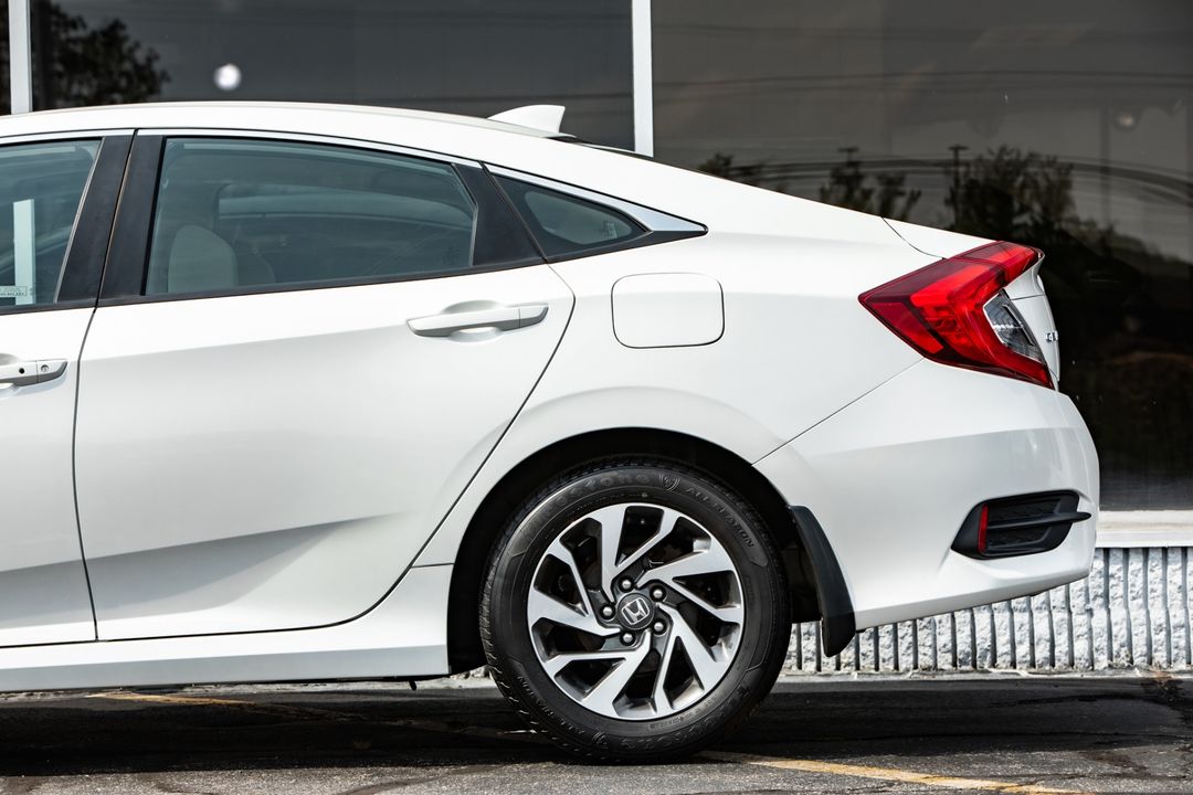 2018 HONDA CIVIC