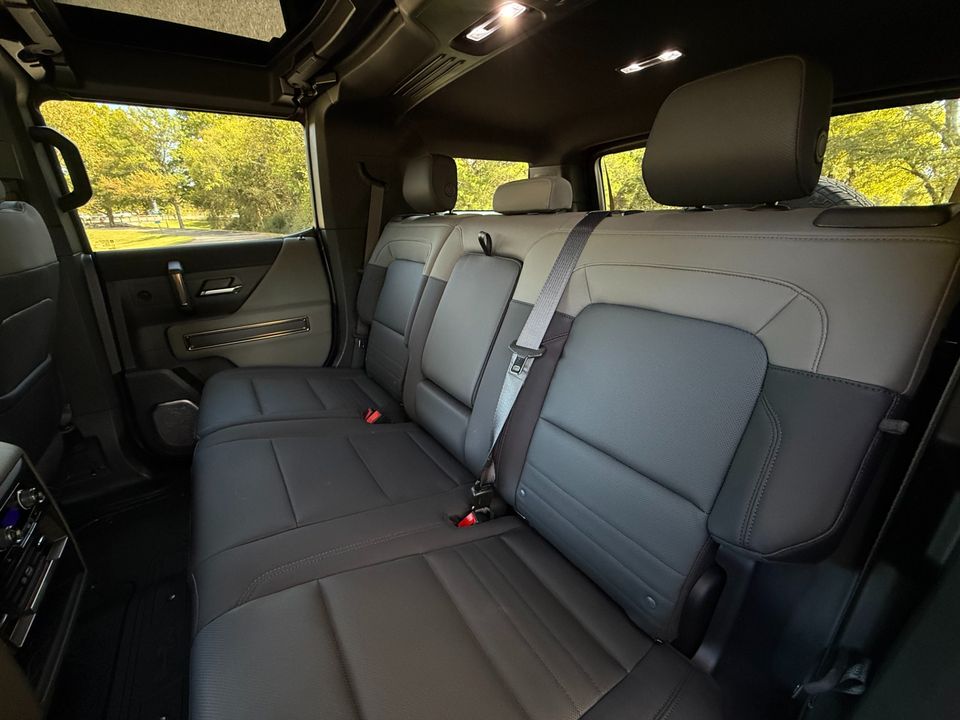2025 GMC HUMMER EV
