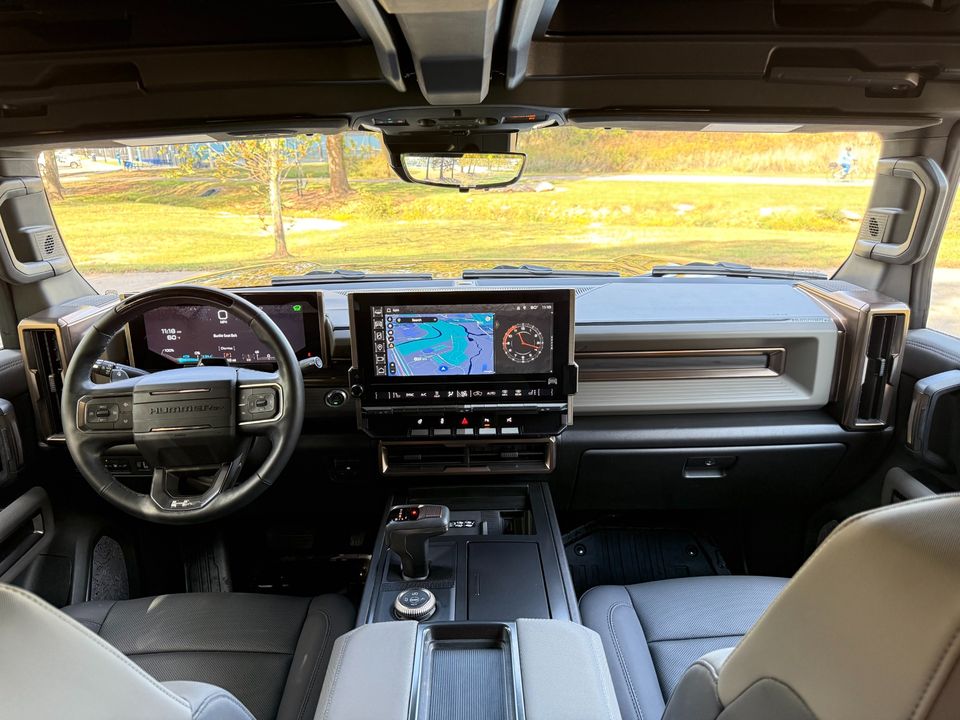 2025 GMC HUMMER EV