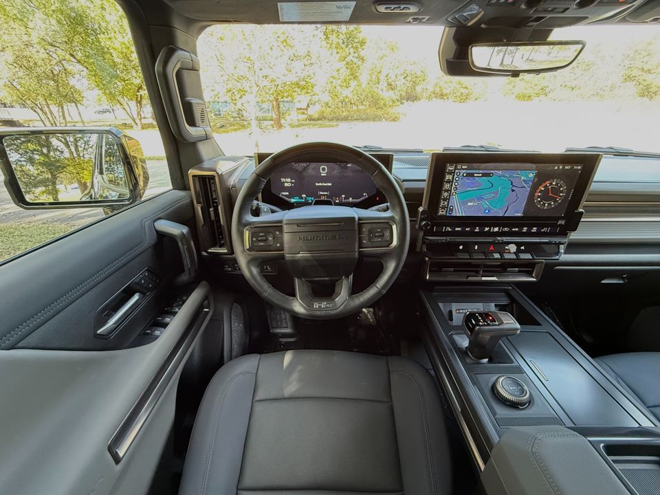 2025 GMC HUMMER EV