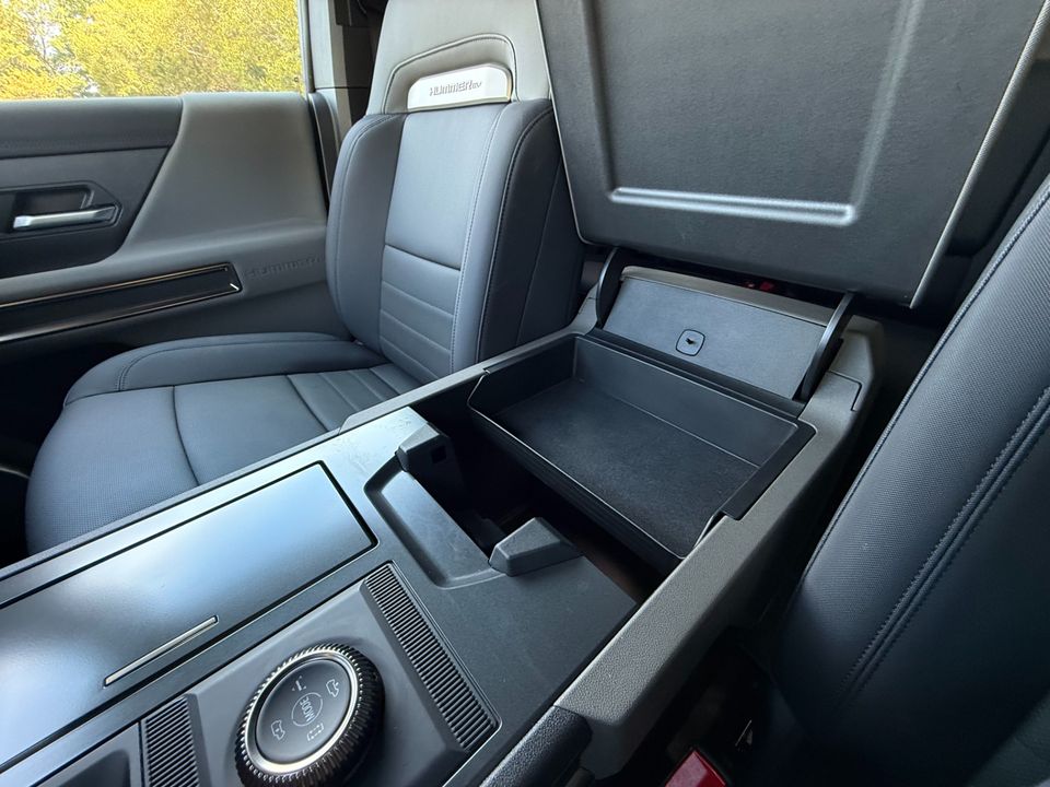 2025 GMC HUMMER EV