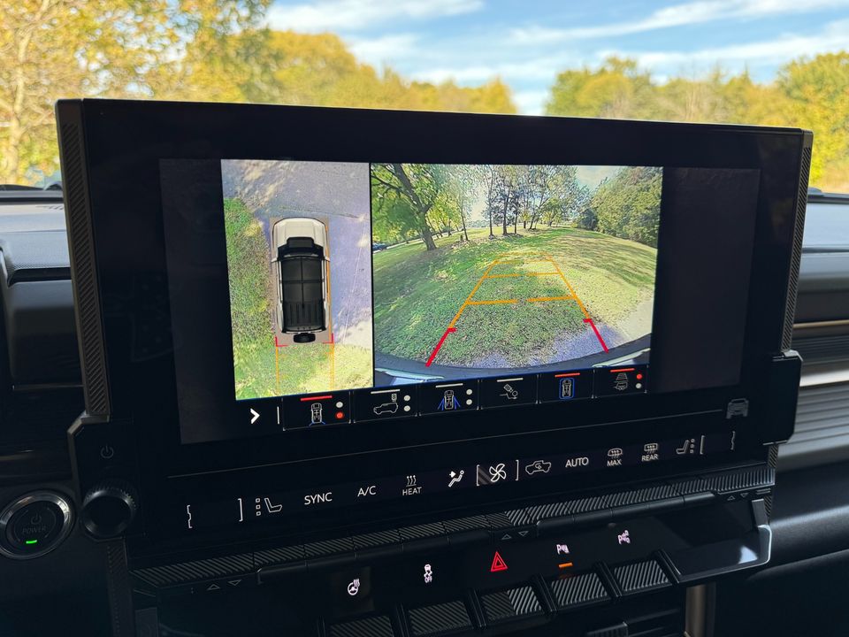 2025 GMC HUMMER EV