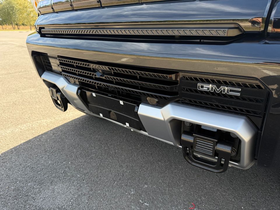 2025 GMC HUMMER EV