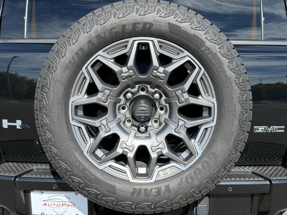 2025 GMC HUMMER EV