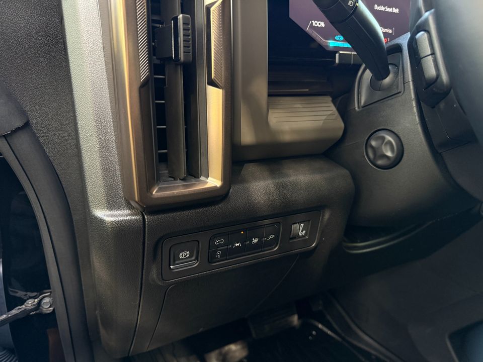 2025 GMC HUMMER EV