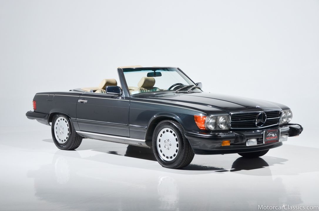1989 Mercedes-Benz 560-Class