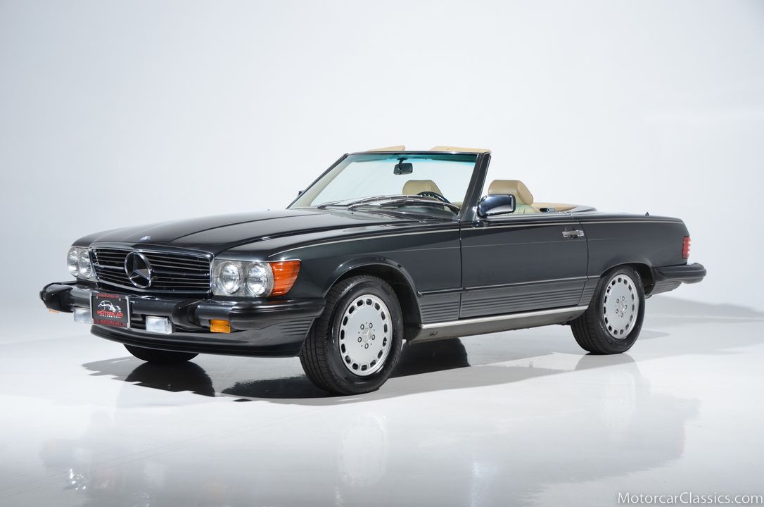 1989 Mercedes-Benz 560-Class