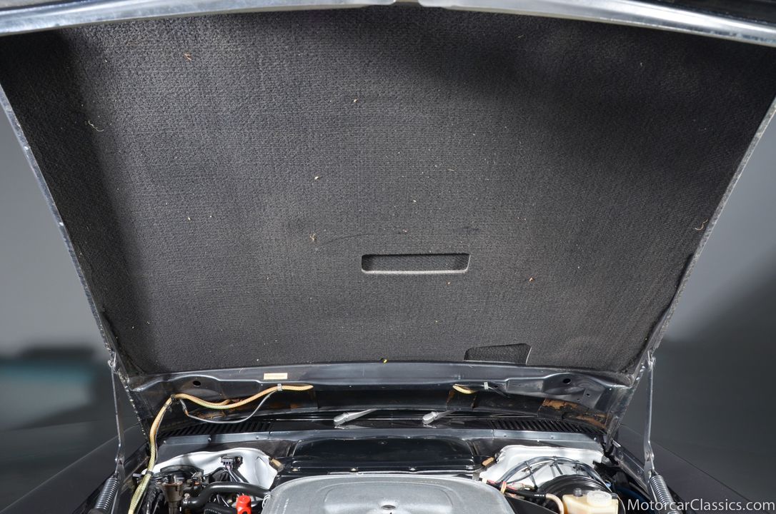 1989 Mercedes-Benz 560-Class