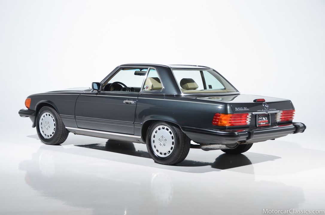 1989 Mercedes-Benz 560-Class